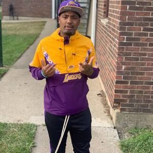 Meet your Posher, Wayne